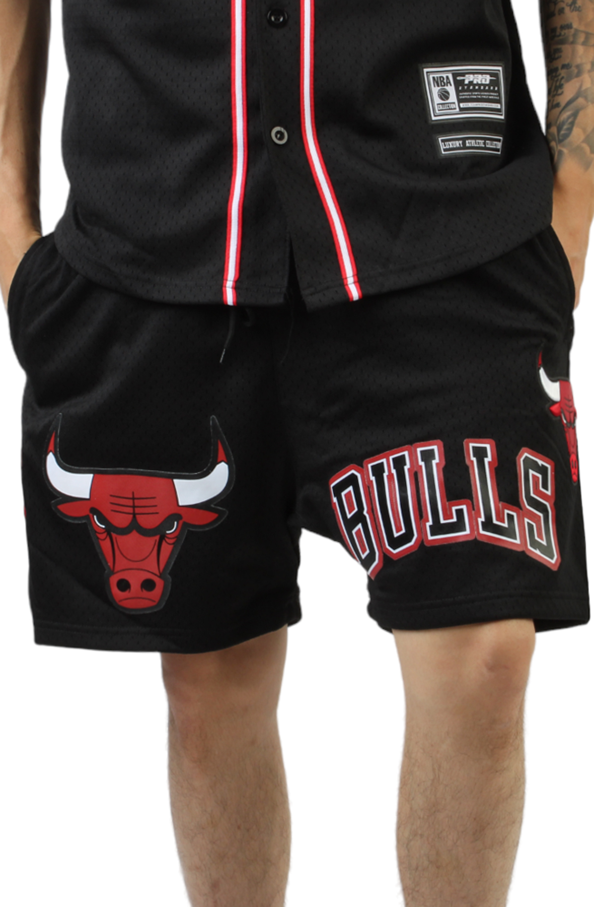 Pro Standard Mens NBA Chicago Bulls Logo Pro Team Shorts BCB351809-BLK Black 2XL