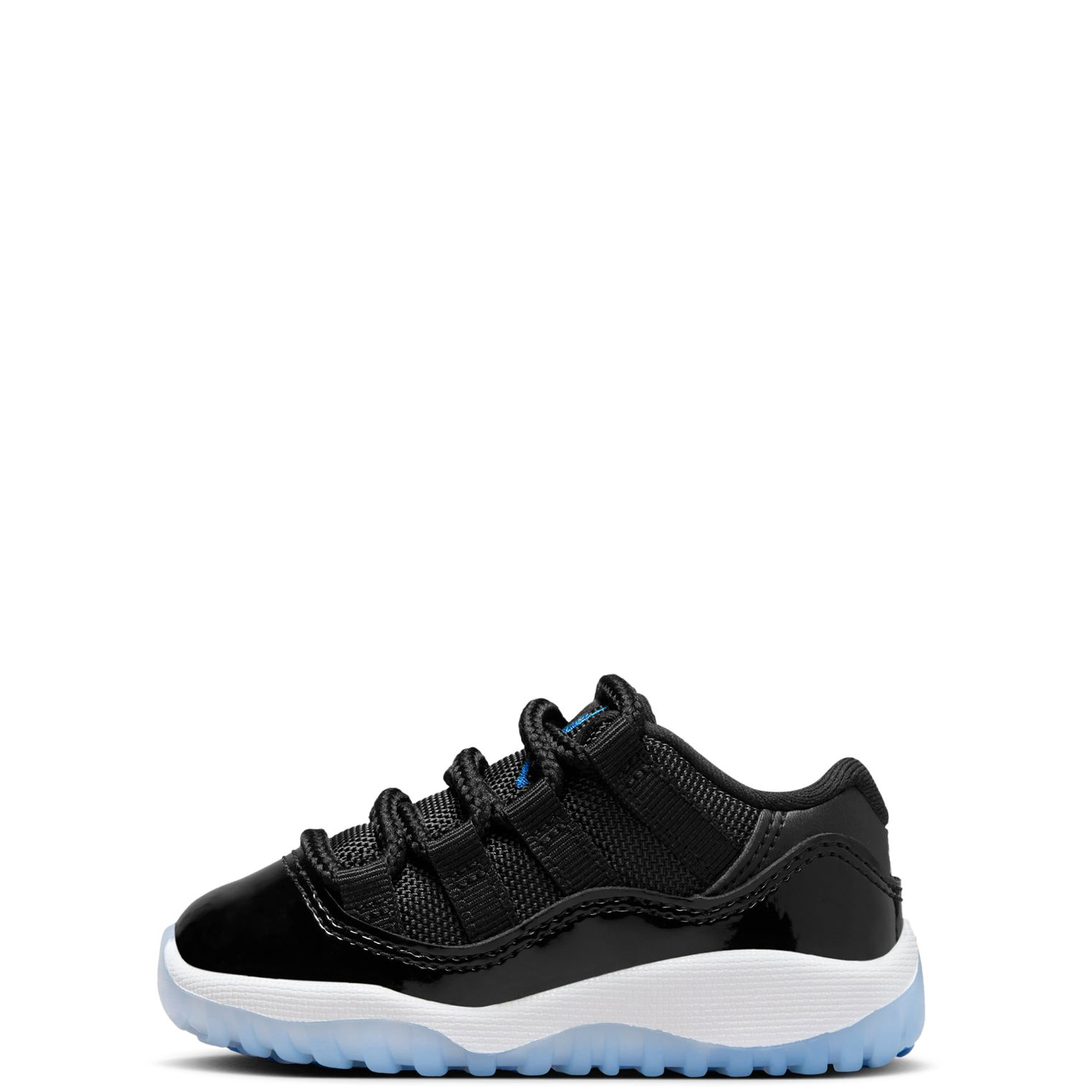 【いあん】 Nike Air Jordan 11 Black & White Purple men's basketball
