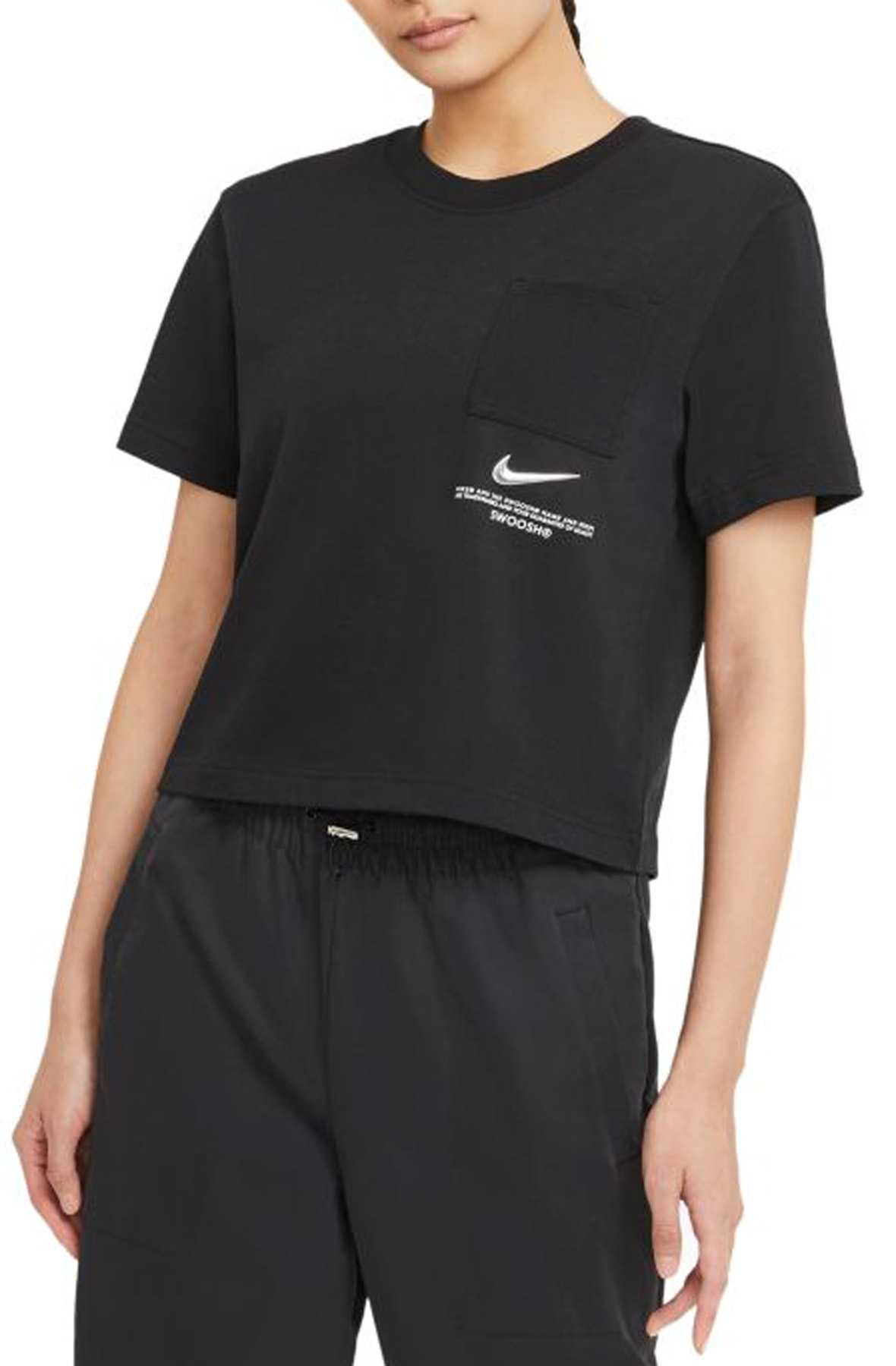 Camiseta Nike Sportswear Swoosh Preta FJ1111-010