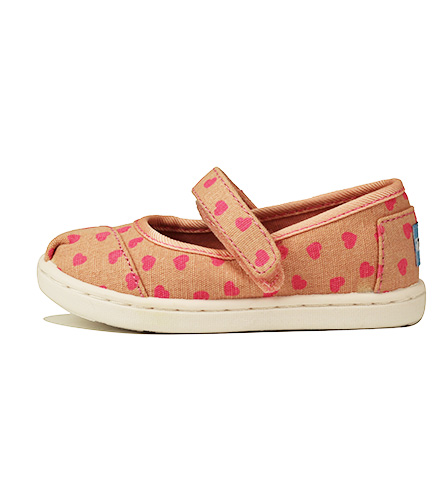 Tiny Toms: Mary JaneCanvas Hearts Pink
