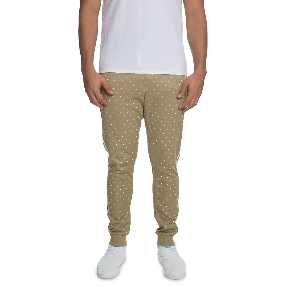 2d20059a60b3e9a91eb616dc2ca772