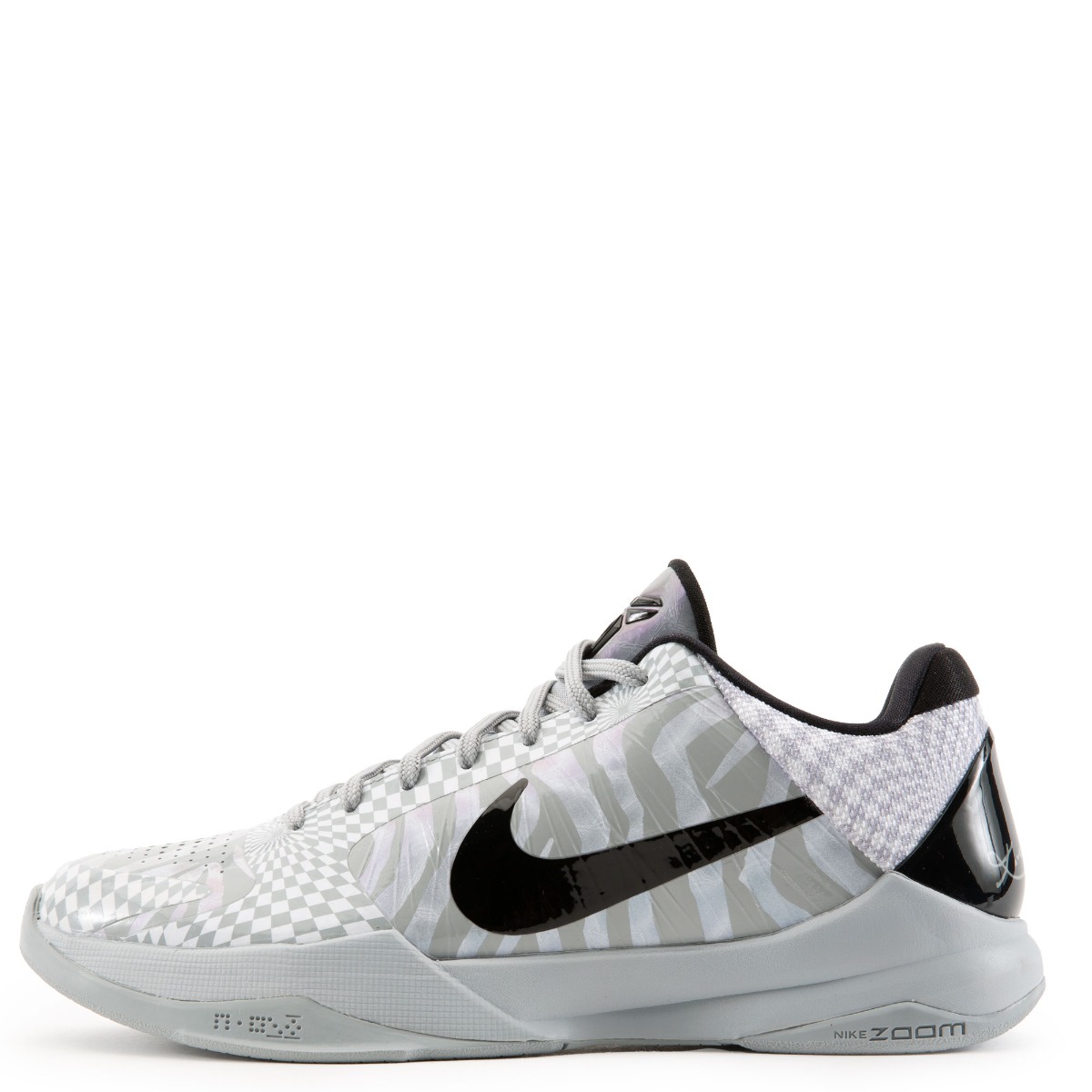 kobe protro zebra