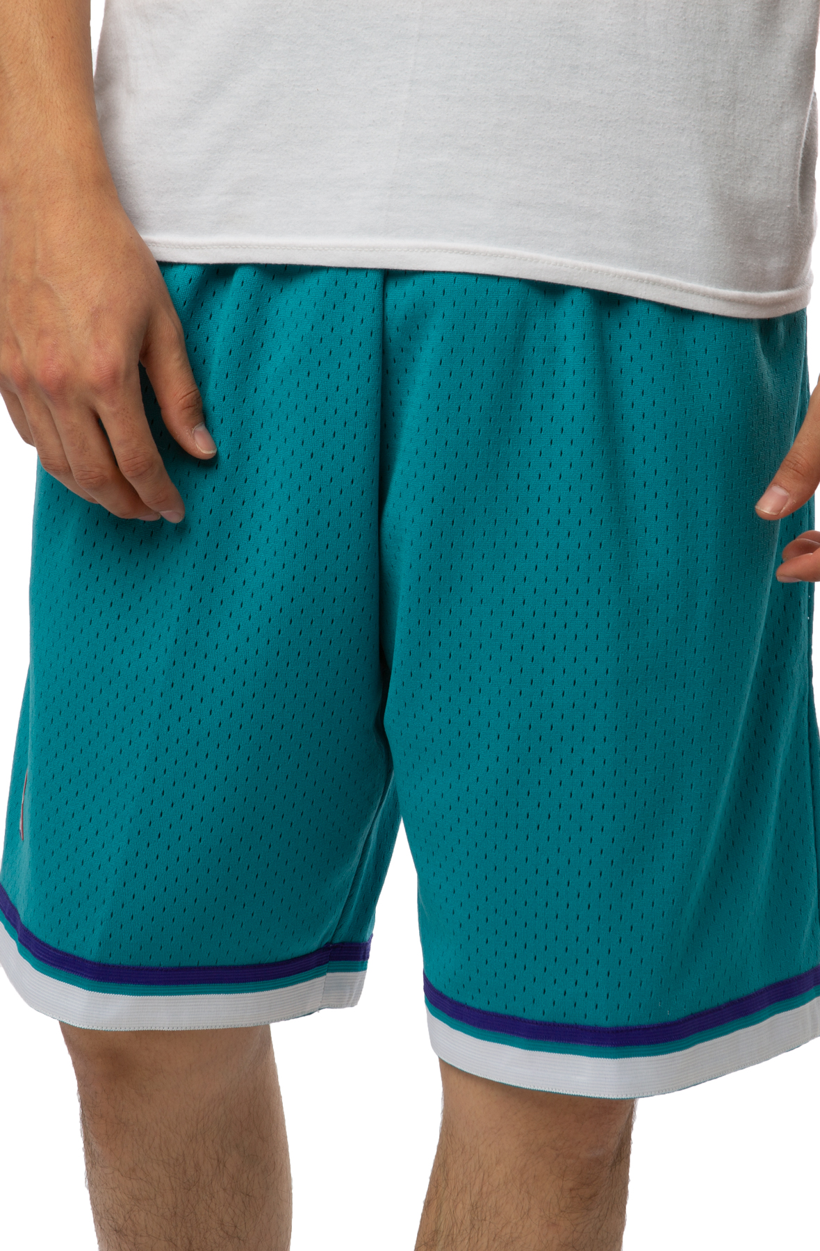  Mitchell & Ness NBA Road Swingman Shorts Hornets 99-00 Teal MD  9 : Sports & Outdoors