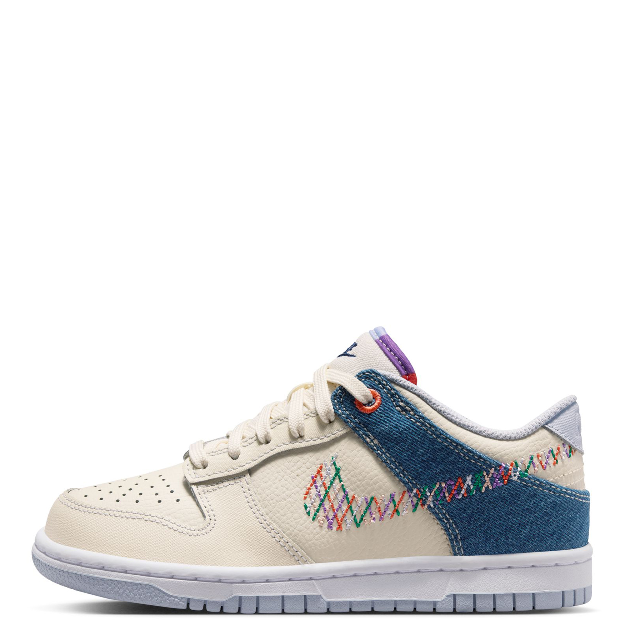 NIKE Grade-School Dunk Low IR1825 022 - Shiekh