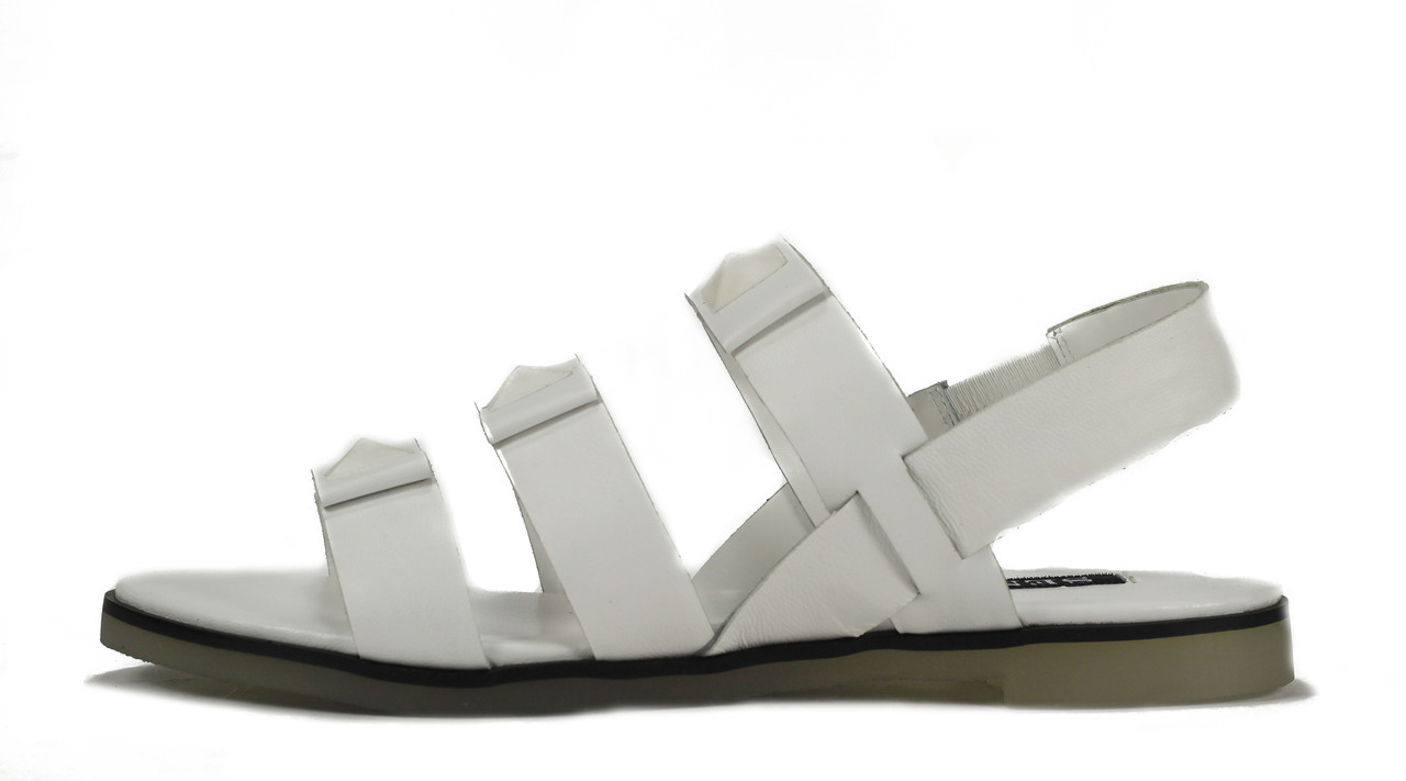 Senso Filly White Kid Bootie White