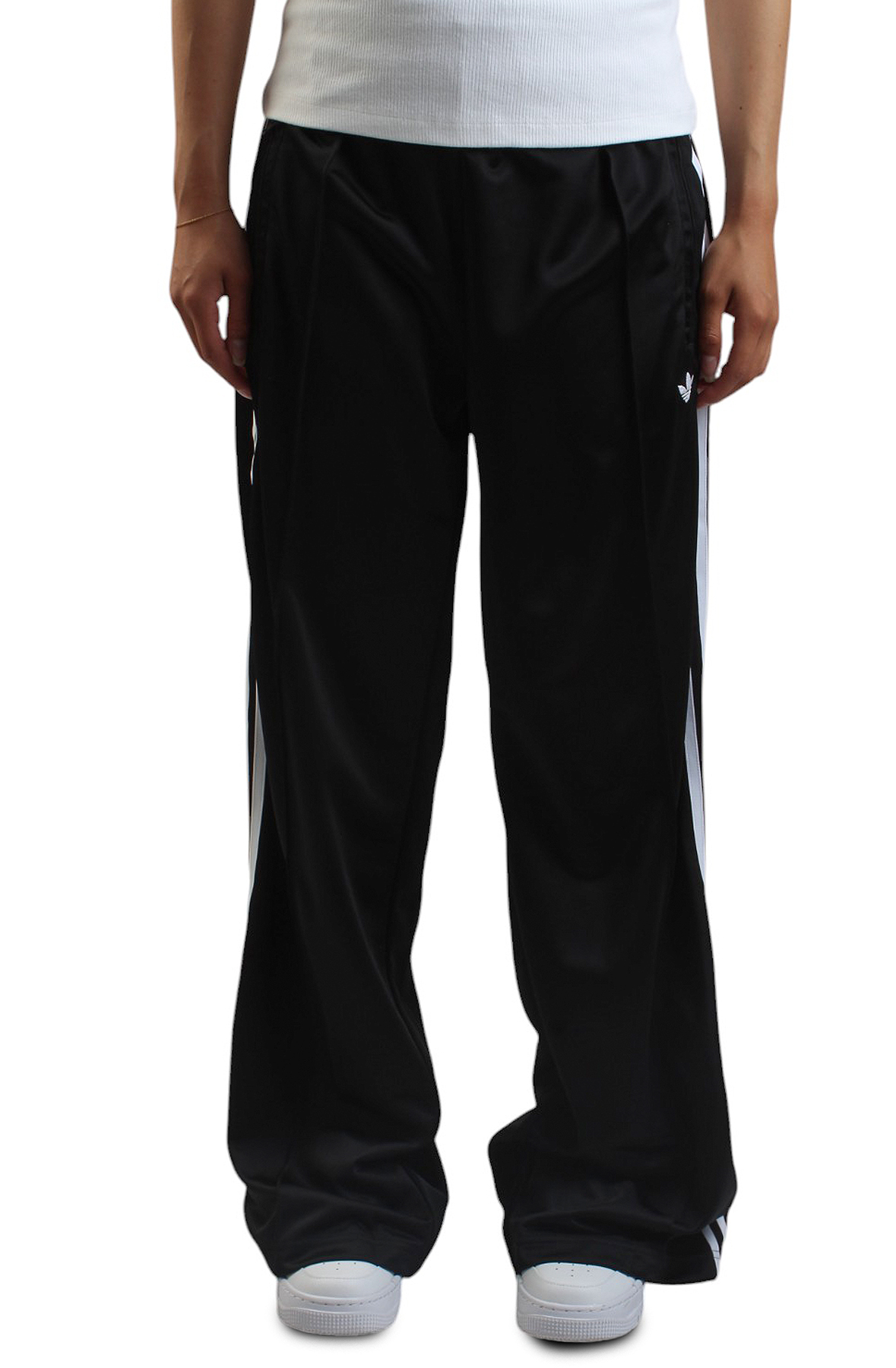 アディダス emmi FIREBIRD LOOSE TRACK PANTS M adidas Adicolor Classic Firebird Loose Track Pants - Black