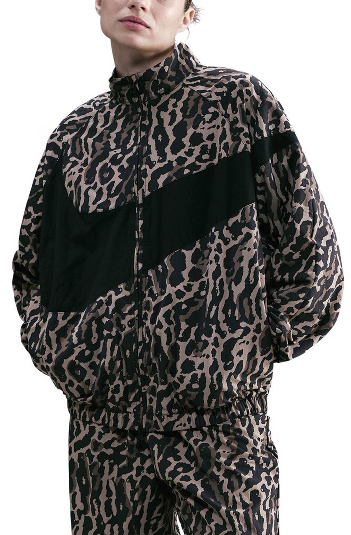 NIKE Sportswear Woven Printed Jacket IB7263 010 - Shiekh