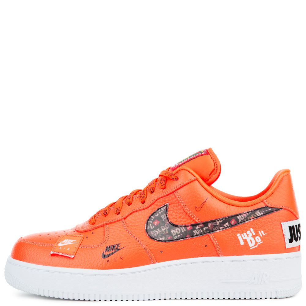 nike air force total sports price