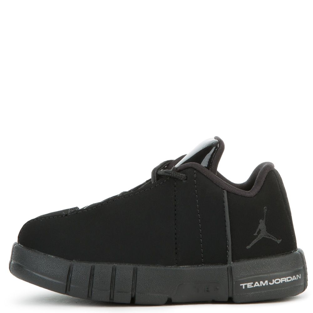 jordan team elite 2 black