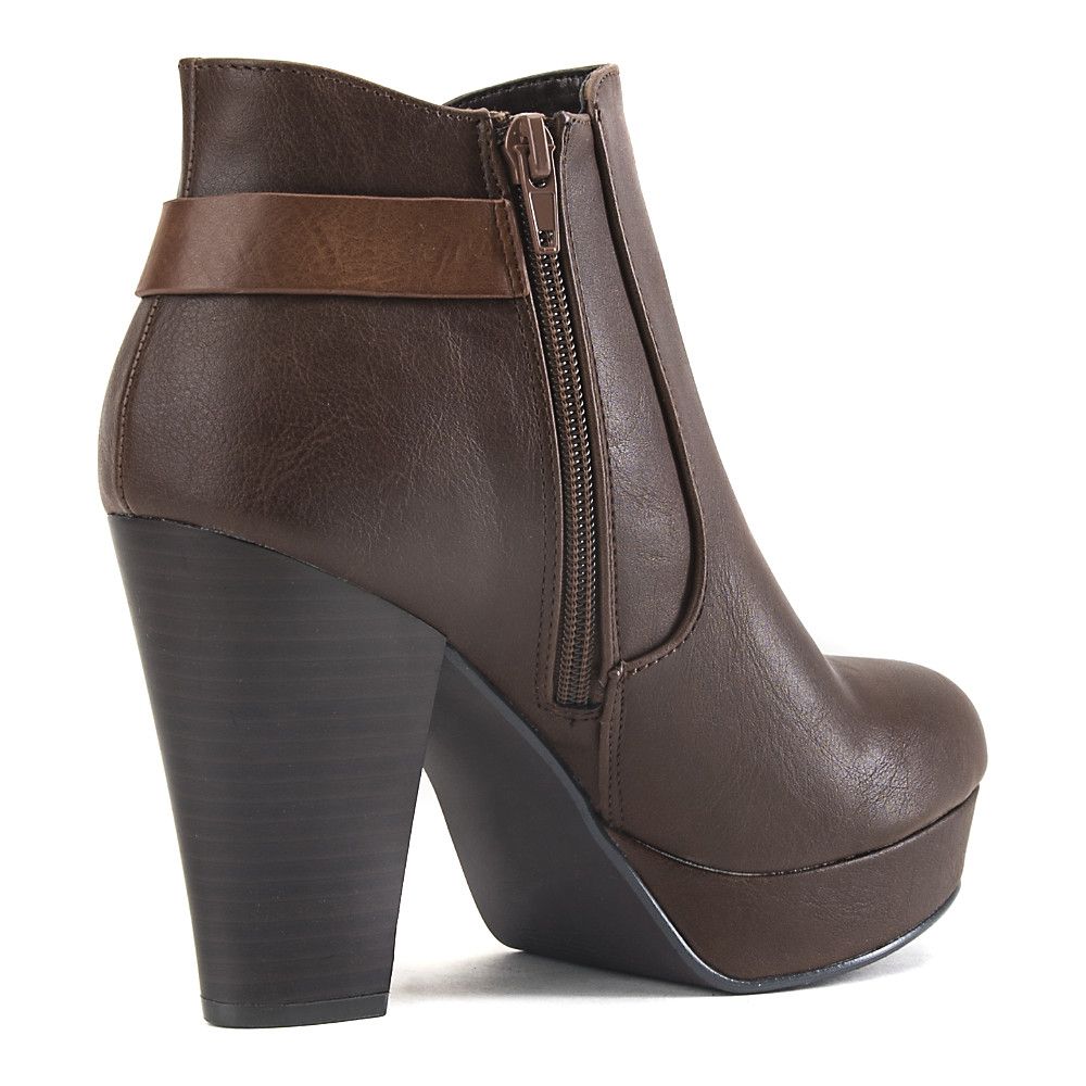 light brown ankle boots with heel