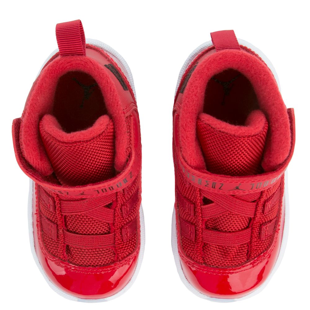 gym red jordan 11