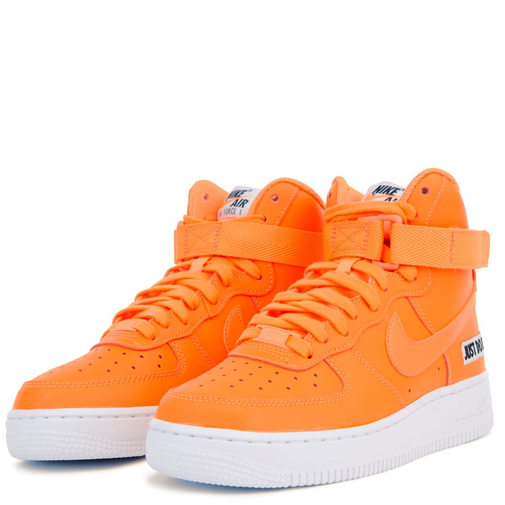 nike orange air force 1 07 lv8 trainers