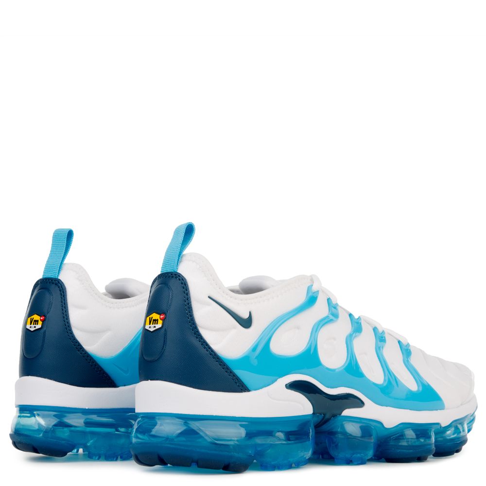 blue and white vapormax plus