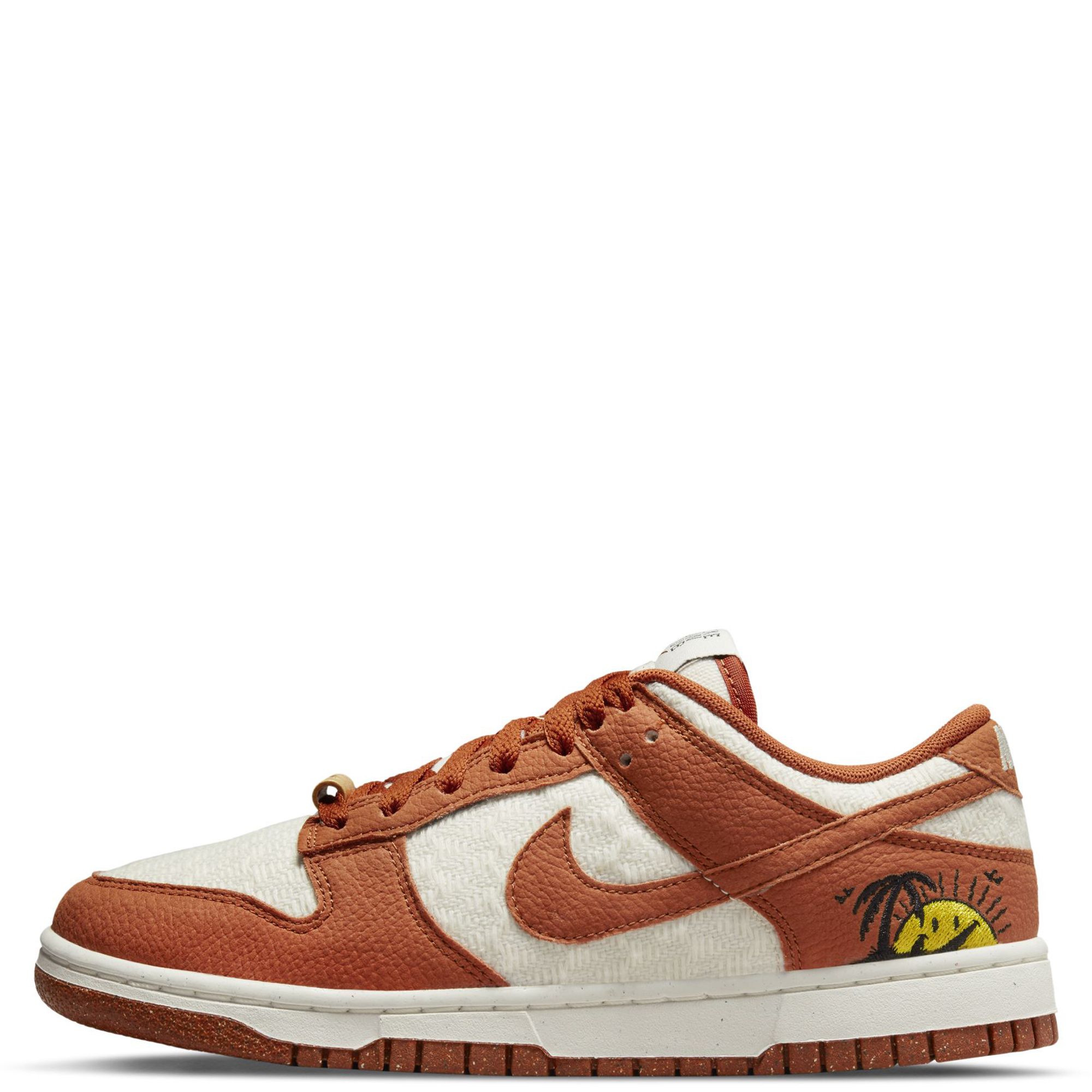 ナイキ ウィメンズ ダンク ロー SE NIKE WMNS DUNK LOW SE SUN CLUB sail/burnt sunrise-black dr5475-100 MOVE TO ZERO サンクラブ セイル バーント サンライズ NIKE Dunk Low SE DR5475 100 - Shiekh