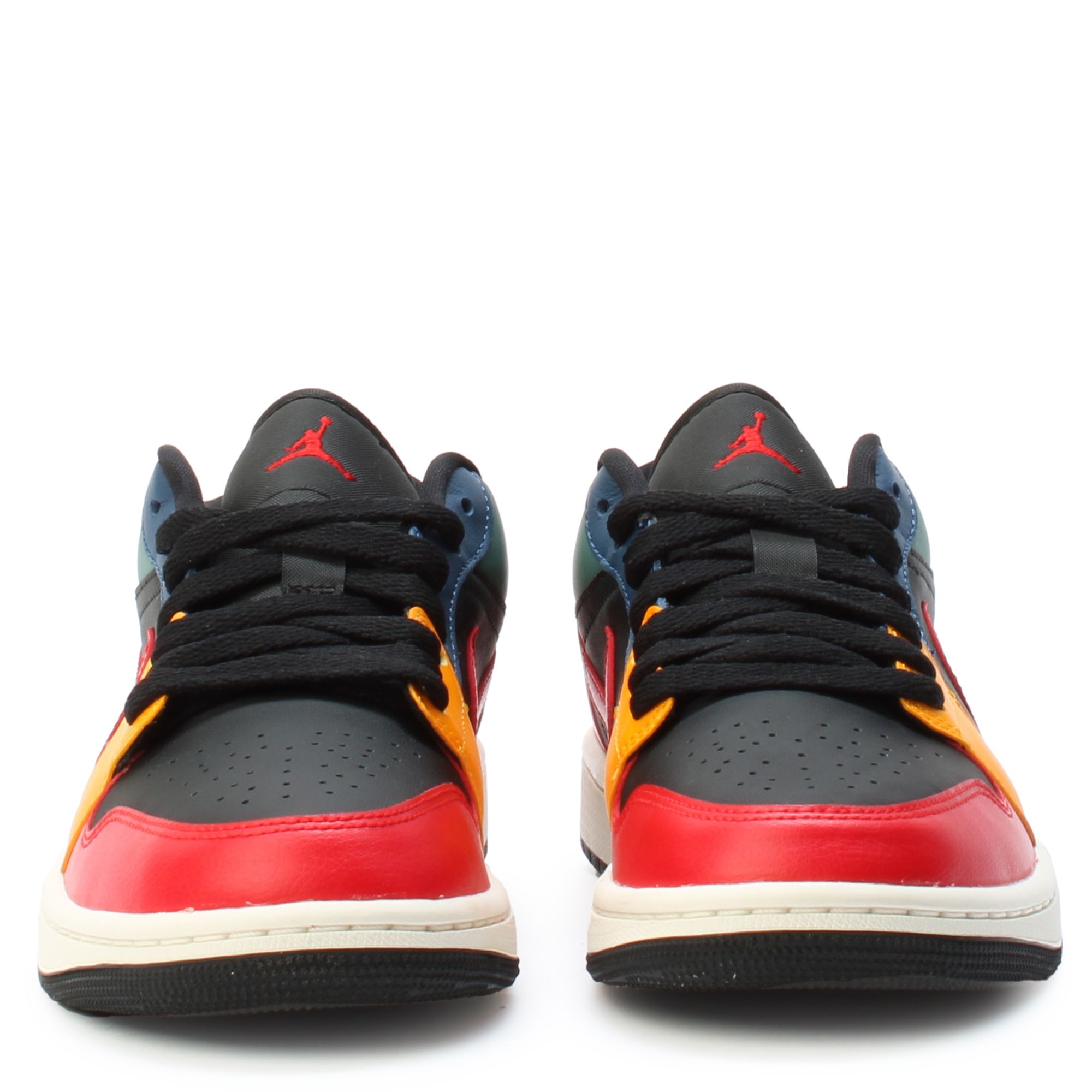 Sz 10.5 M / sz 12W Jordan 1 Low SE \
