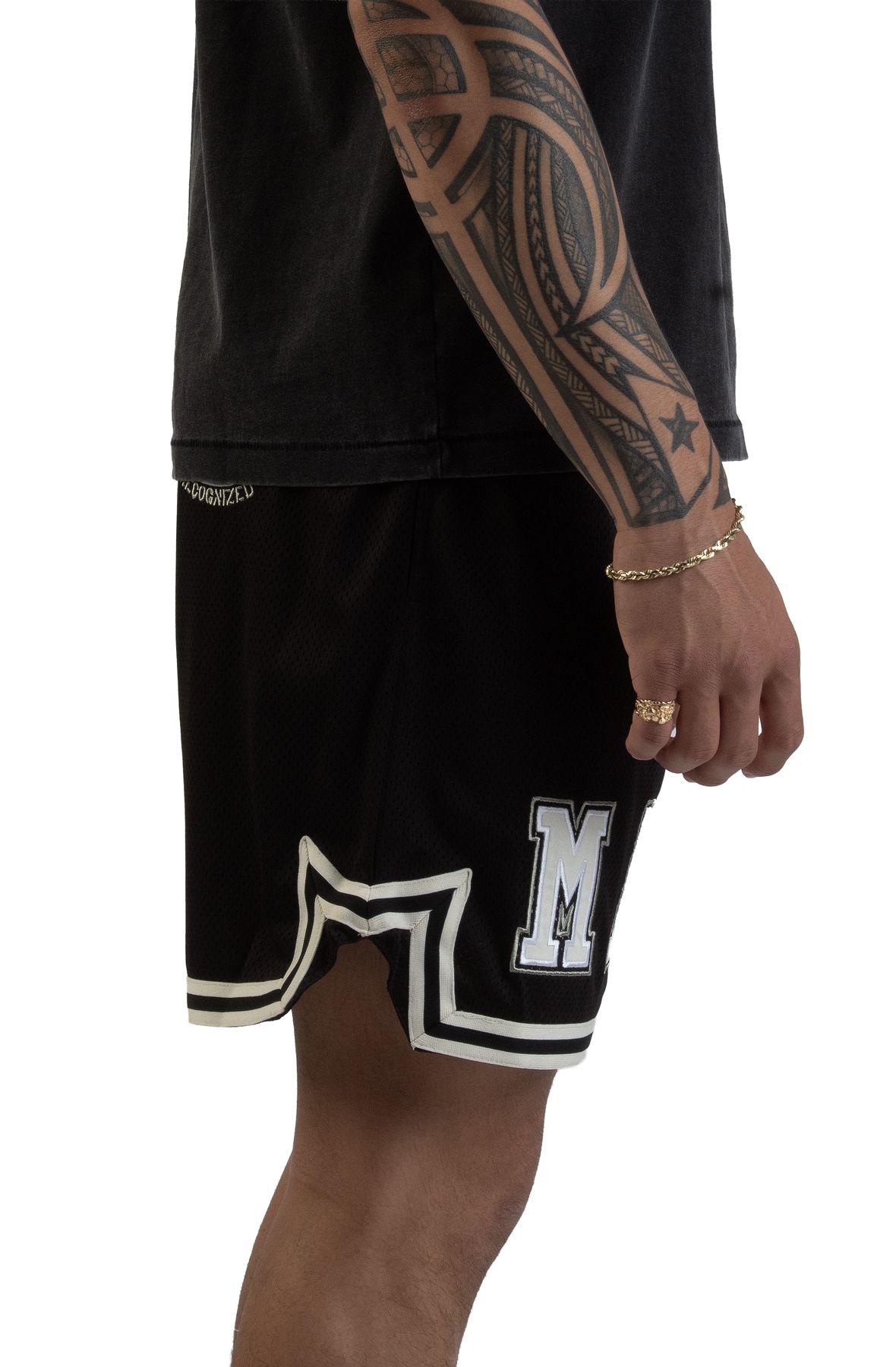 MARKET International Game Shorts MKT25Q2-KB0052BLK - Shiekh