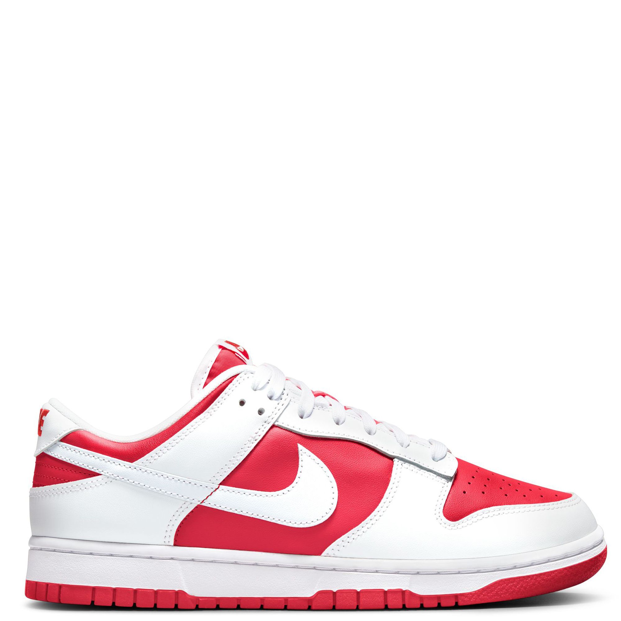 Nike Men s Dunk Low Retro Championship