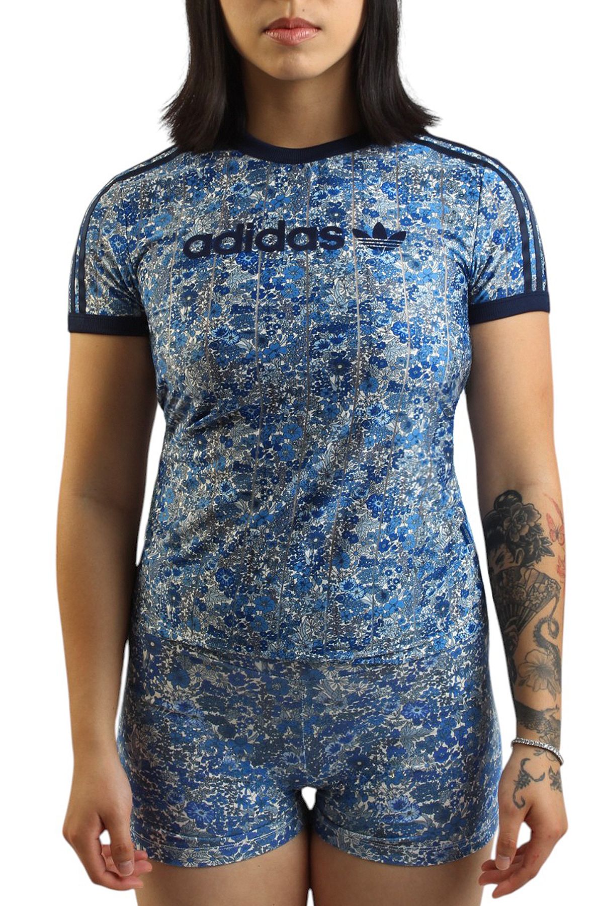 ADIDAS Originals x Liberty London Tonal Cali T-Shirt JC5304