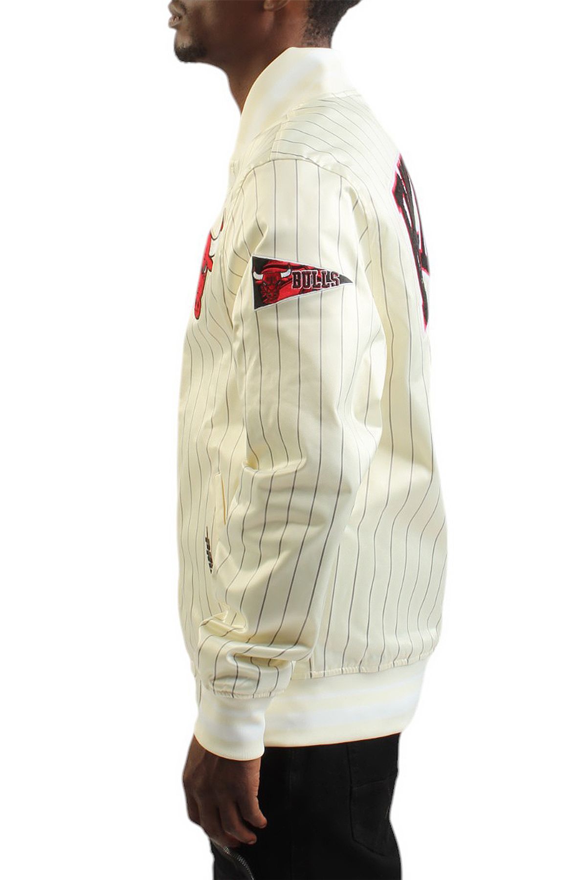 supreme chicago bulls jacket