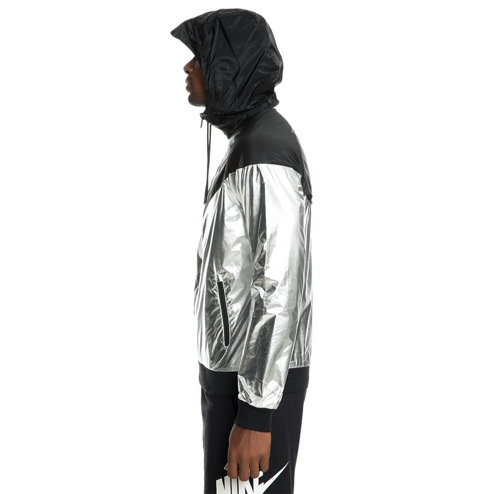 black and silver nike jacket