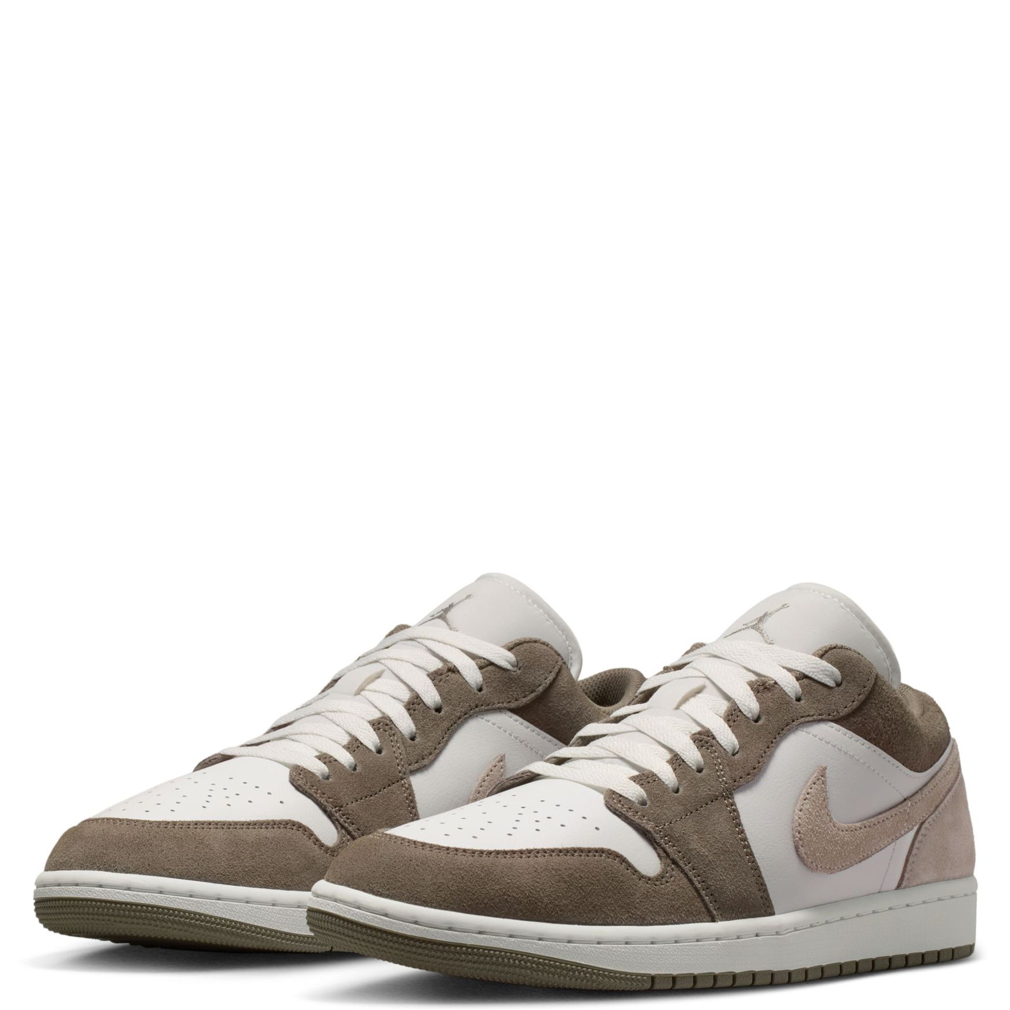 めいよ③ JORDAN Air 1 Low 553558 046 - Shiekh