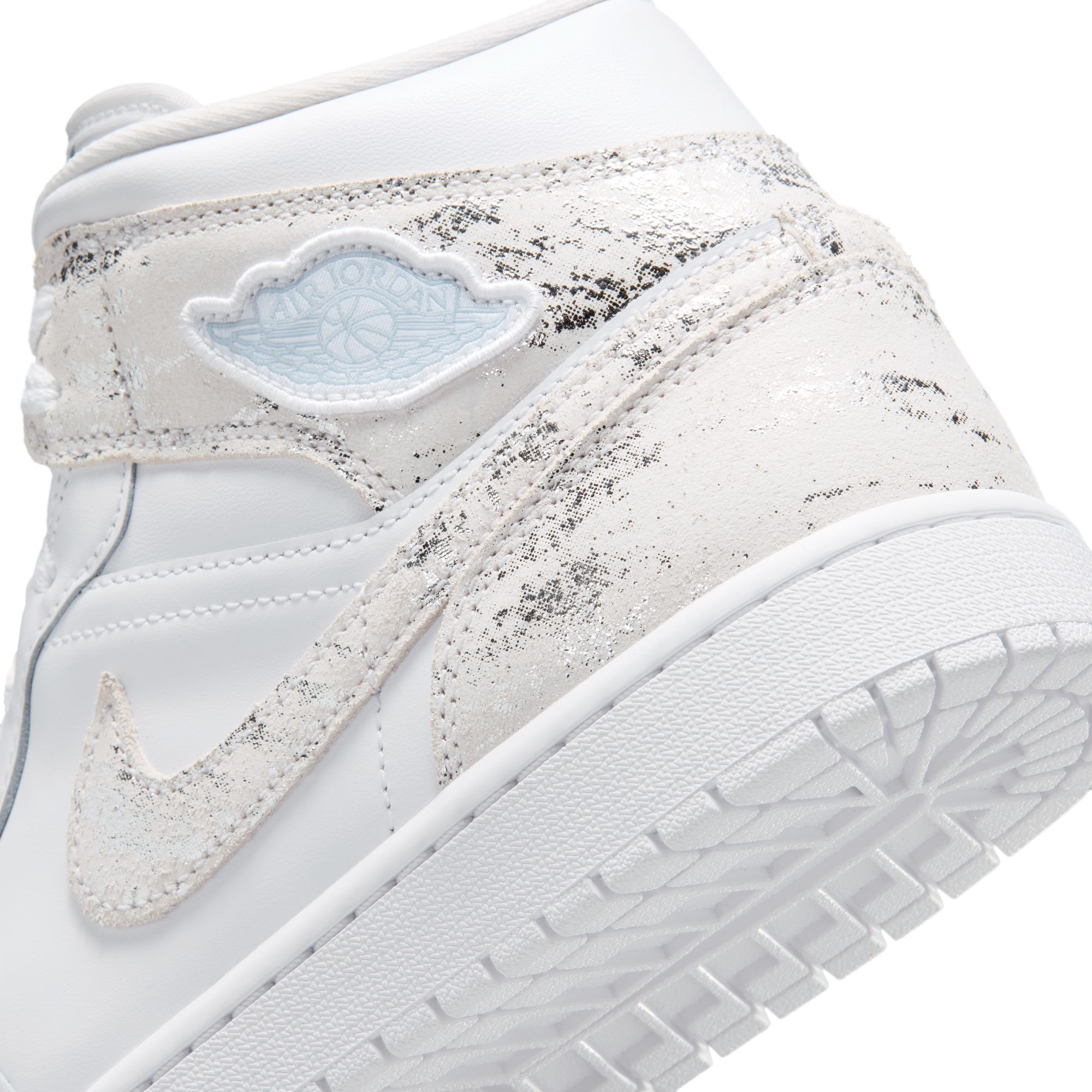 JORDAN Air 1 Mid SE IR2271 100 - Shiekh