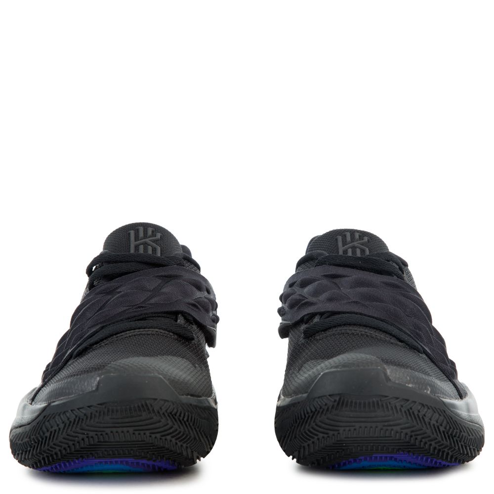 Kyrie low clearance ep triple black