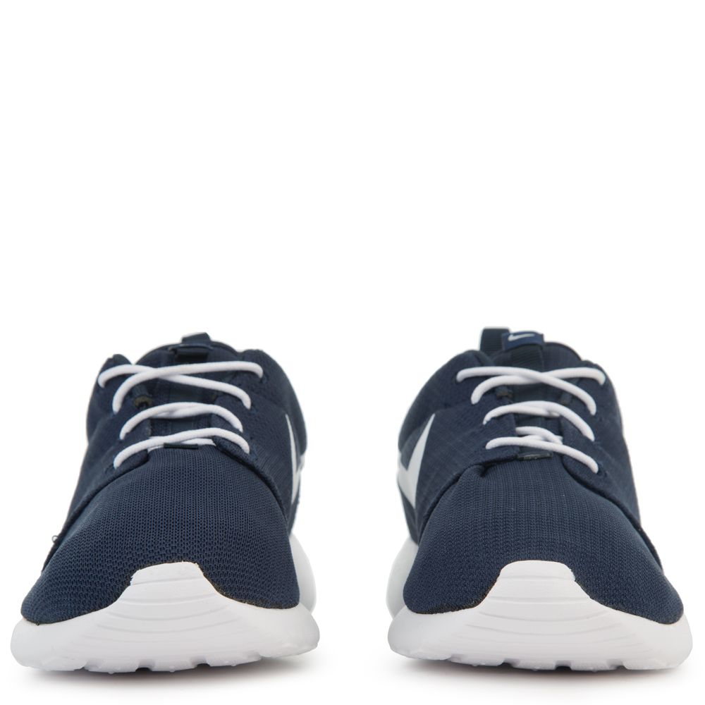 nike roshe one obsidian white