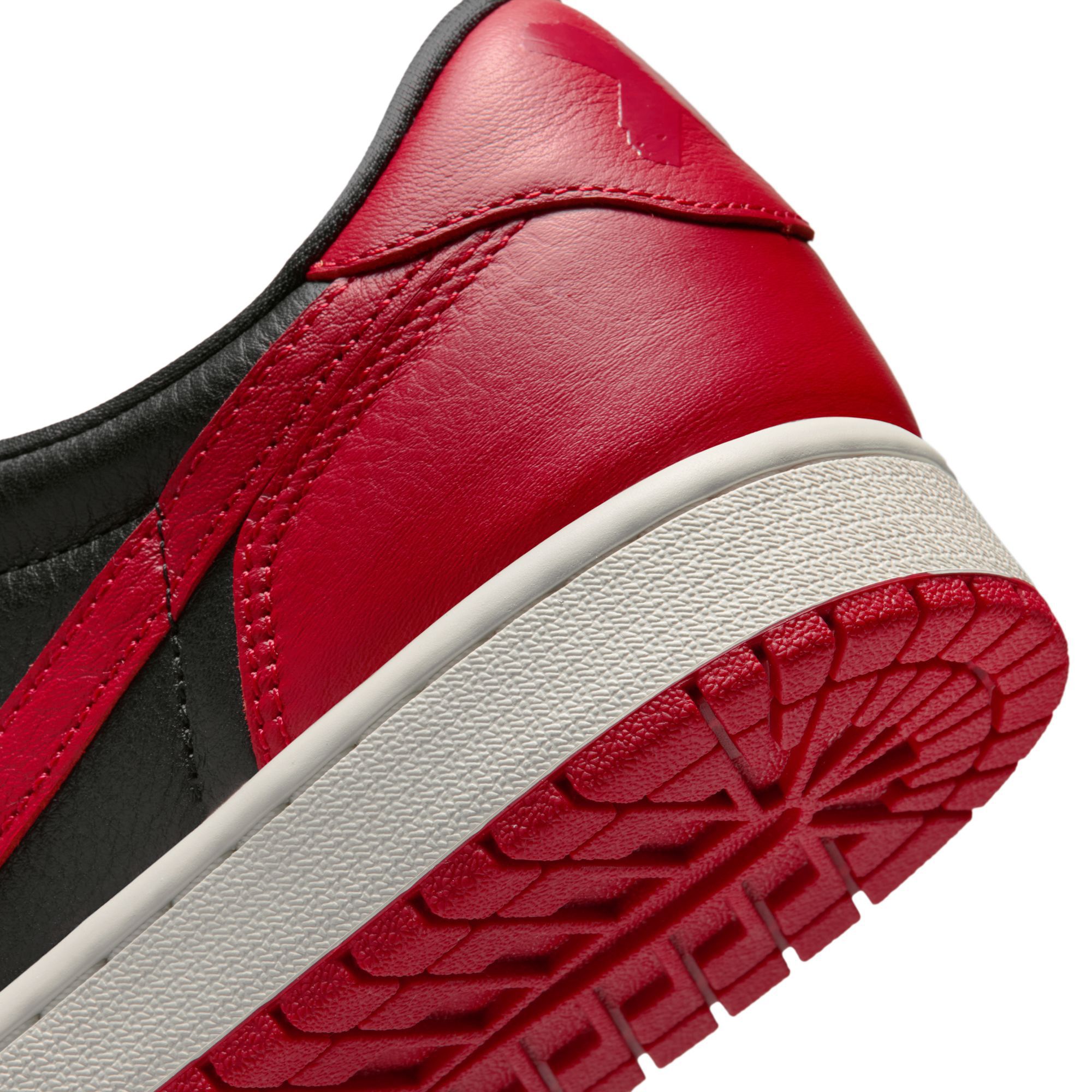 JORDAN Air 1 Low “Banned” IW6276 001 - Shiekh