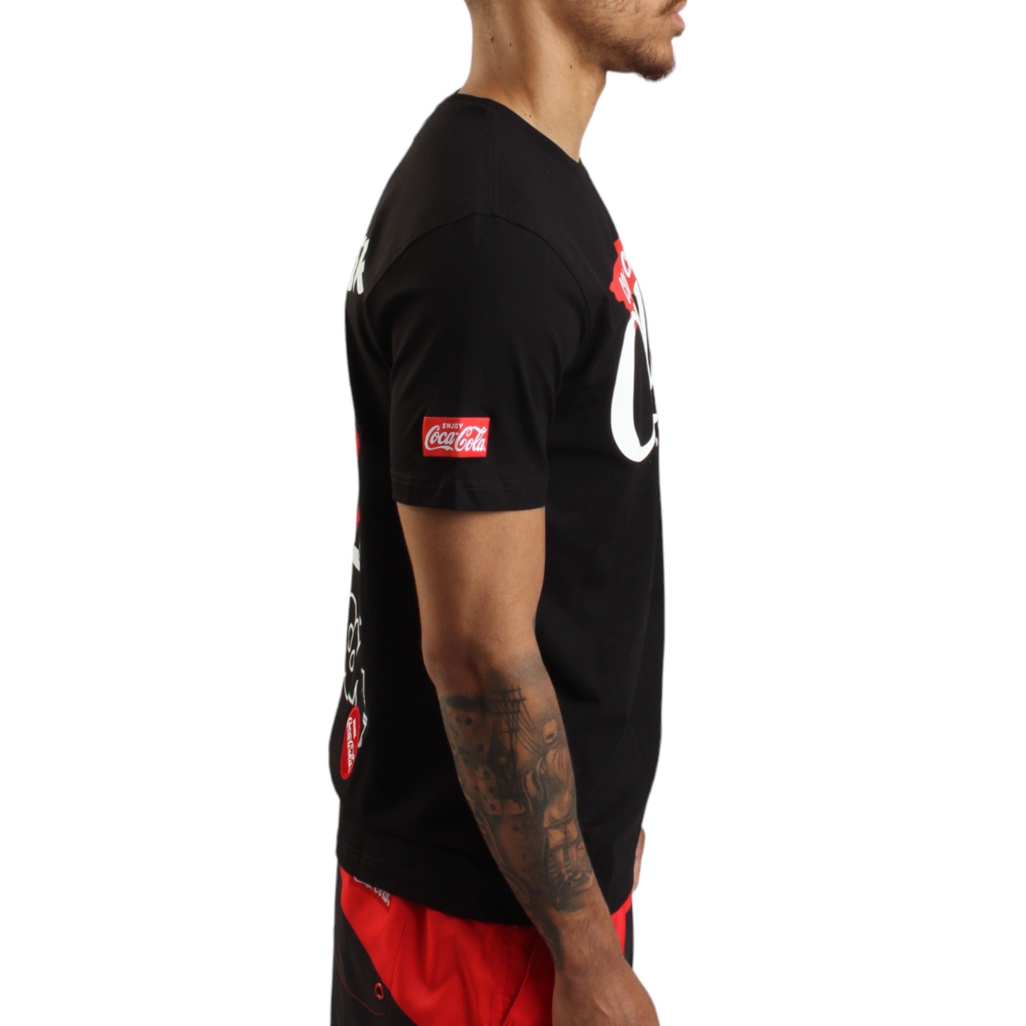 MAXIMA Coke Crisp T-Shirt O710061-BLK - Shiekh