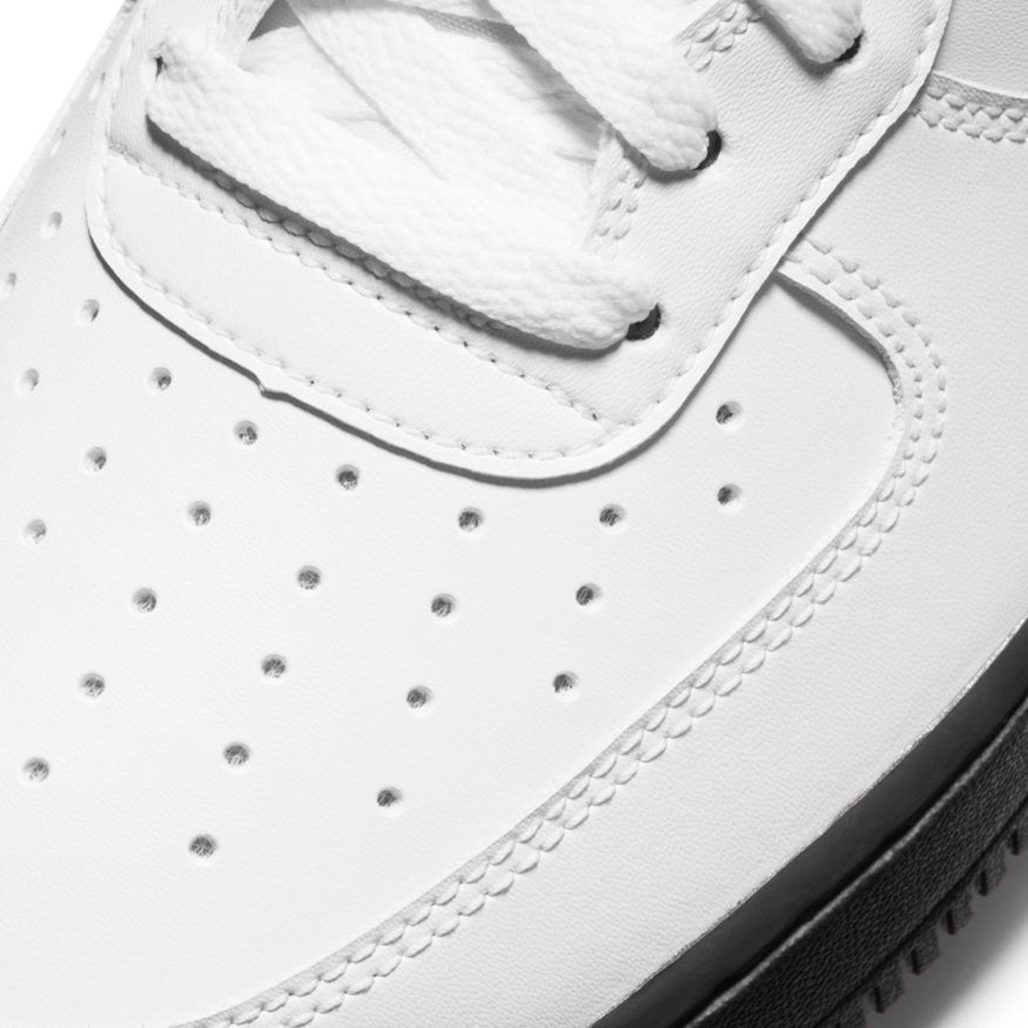 black air force white laces