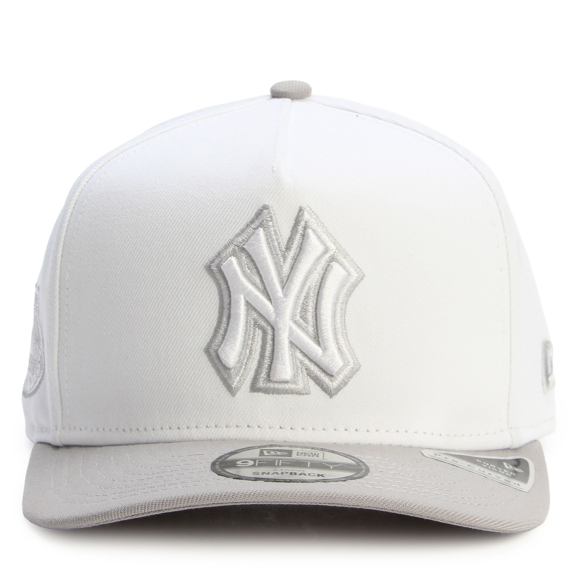SEE SEE × NEW ERA950 NVY × WHT NEW ERA CAPS MLB New York Yankees 950 A-Frame Pre-Curved