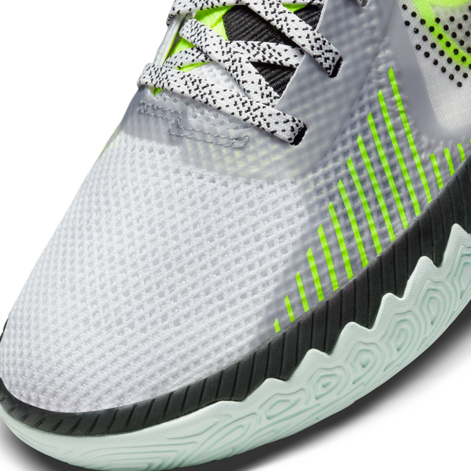 NIKE Kyrie Flytrap 5 CZ4100 101 - Shiekh