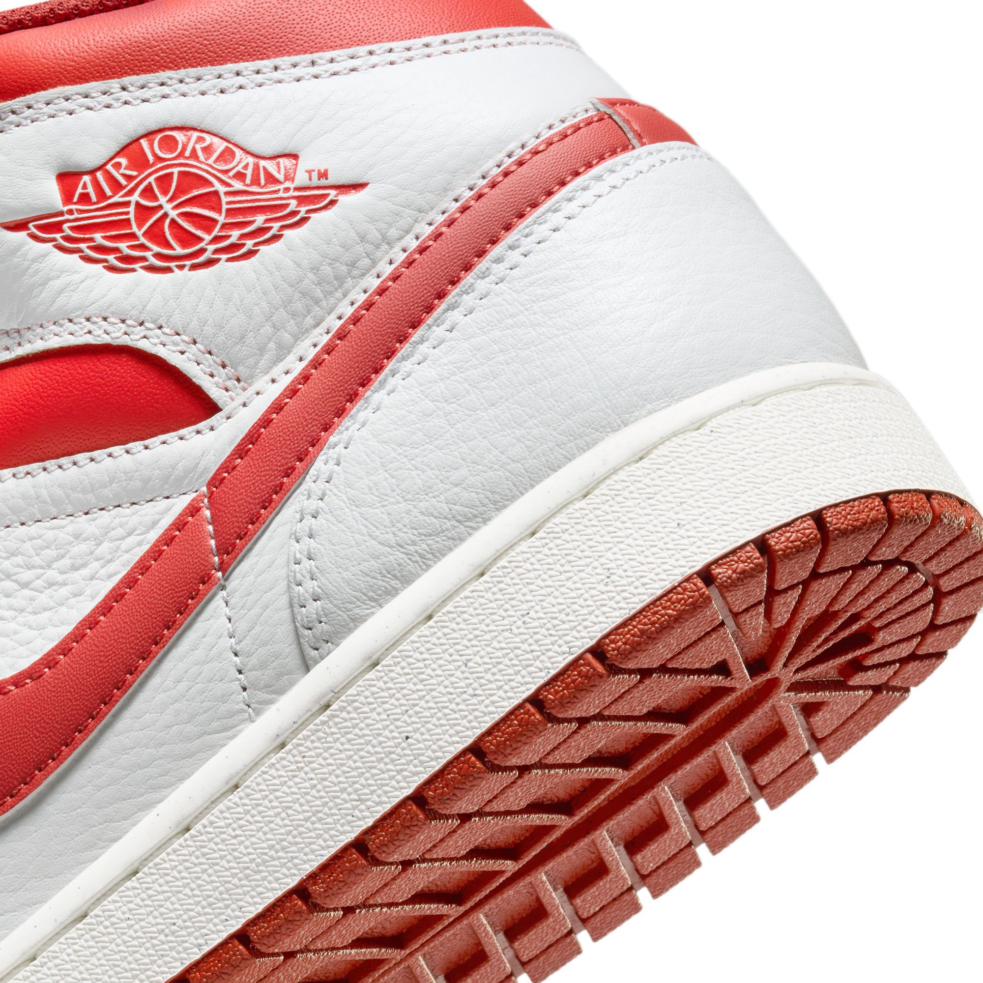 JORDAN Air 1 Mid SE FJ3458 160 - Shiekh