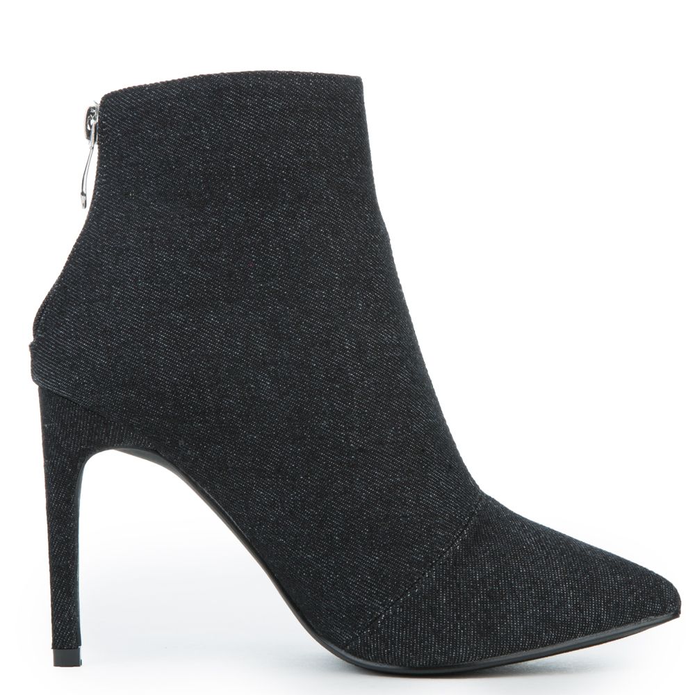 CAPE ROBBIN Mini-101 Bootie MINI-101/BLACK - Shiekh