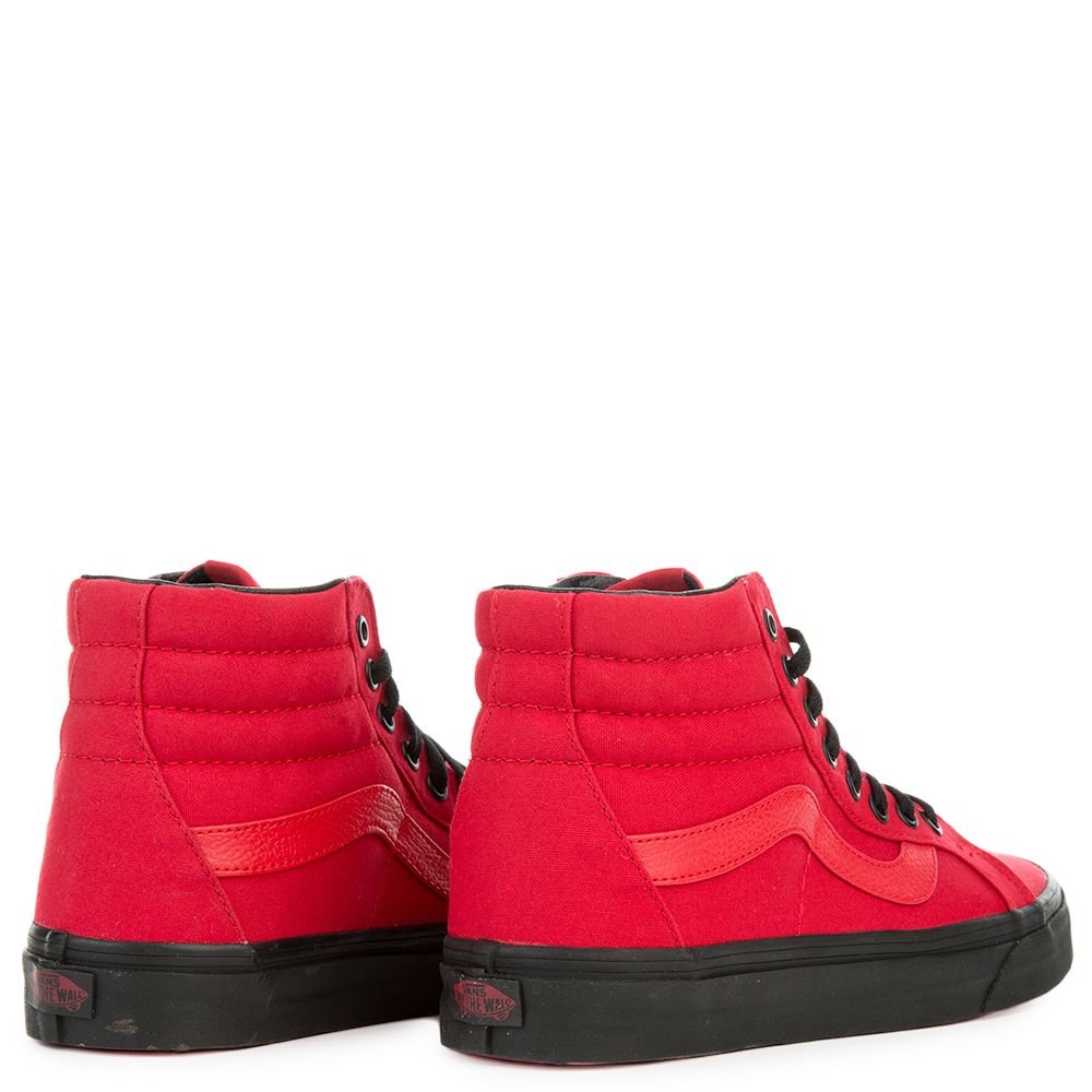 VANS The Unisex Sk8-Hi Reissue in Racing Red and Black VN0A2XSBLW0