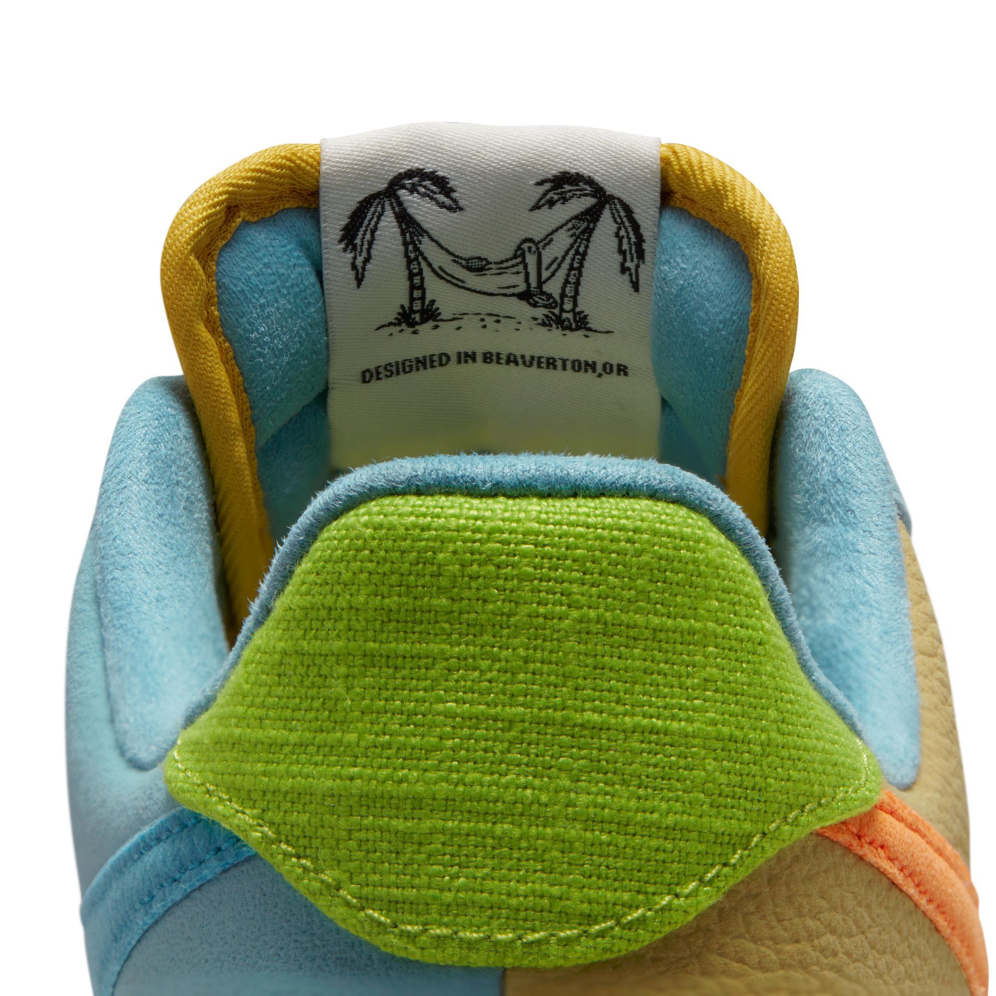  Nike Men's Shoes Air Force 1 '07 LV8 Sesame University Gold  CT2298-200 (Numeric_8)