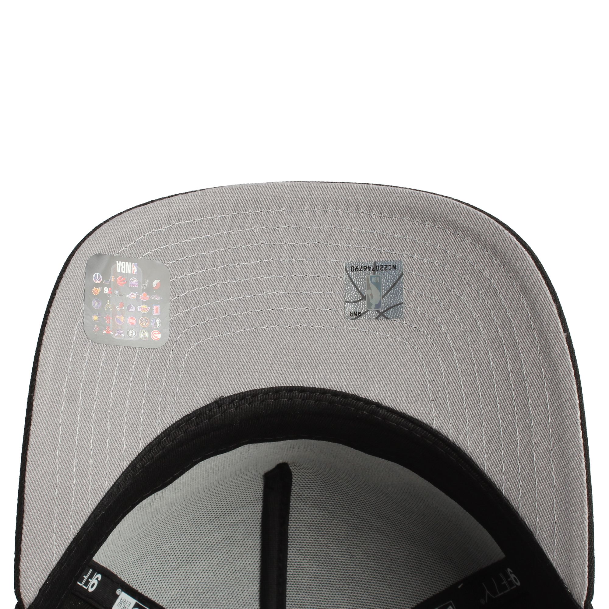 NEW ERA CAPS NBA Chicago Bulls 9FIFTY Pre-Curved Snapback 70961599