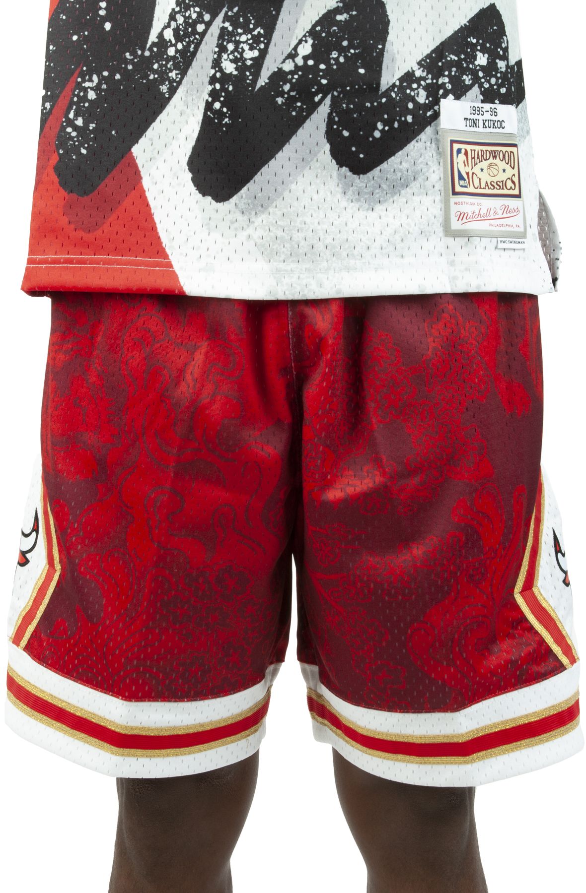 Men's Mitchell & Ness Black Chicago Bulls City Collection Heritage Mesh Shorts