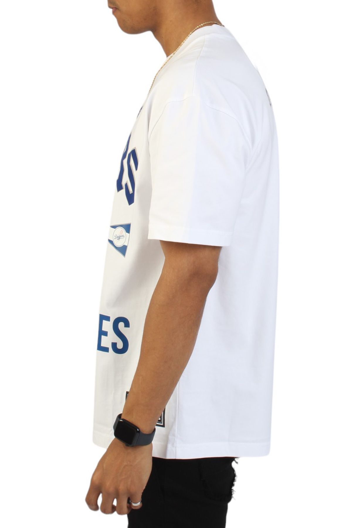 ☆New Era☆ Fishing Access T-Shirt White 14679834 New Era Sticker Oversized T-Shirt | New Era Cap UK