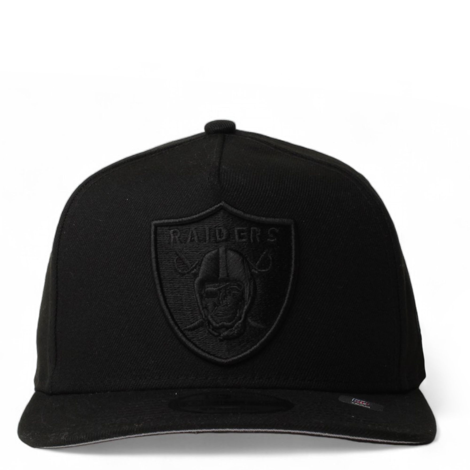 Raiders Triple factory Black Metal Badge Logo NFL 9FIFTY Snapback OSFA