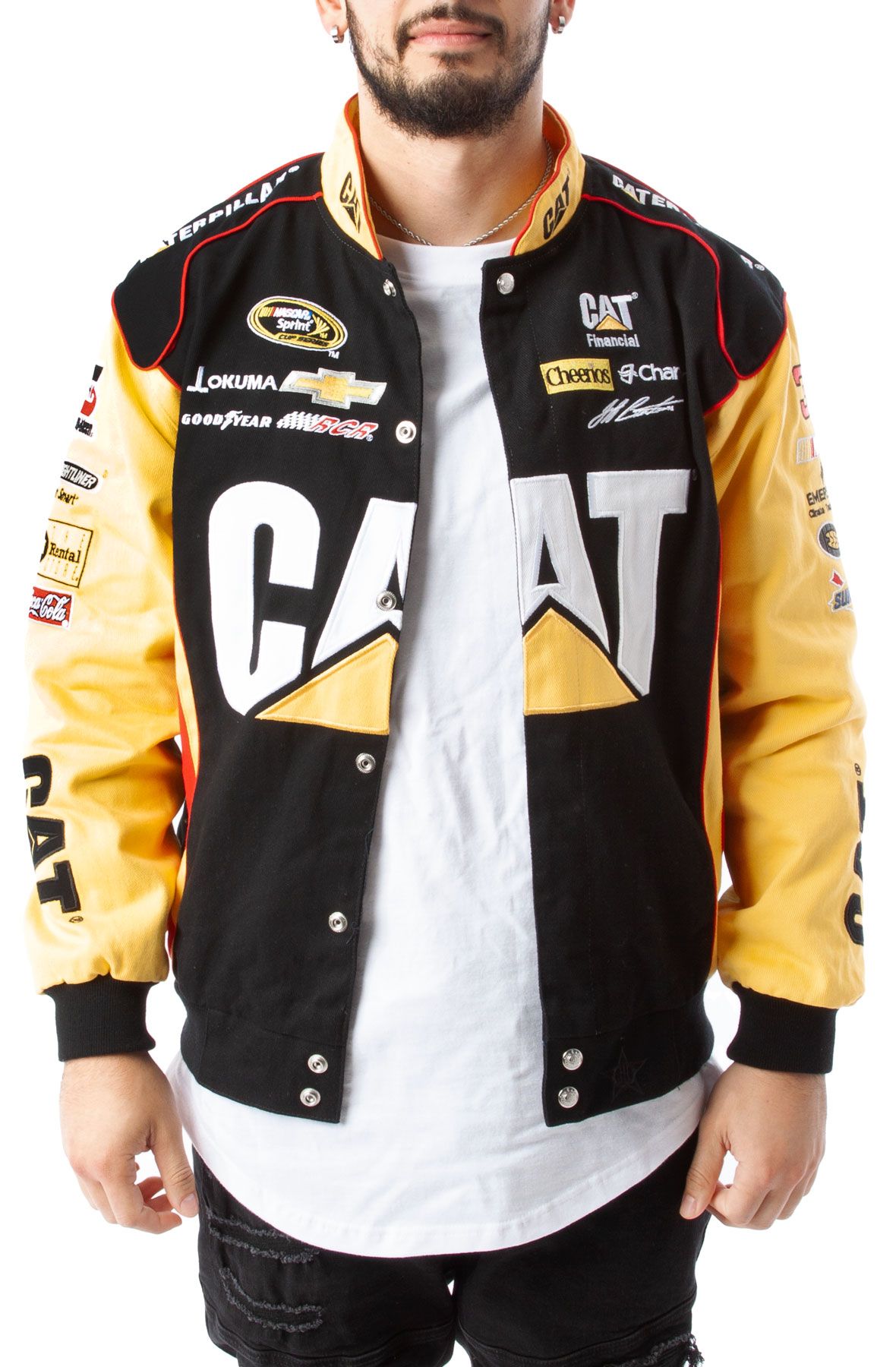 Race to get a trending NASCAR jacket in 2023 with expert styles