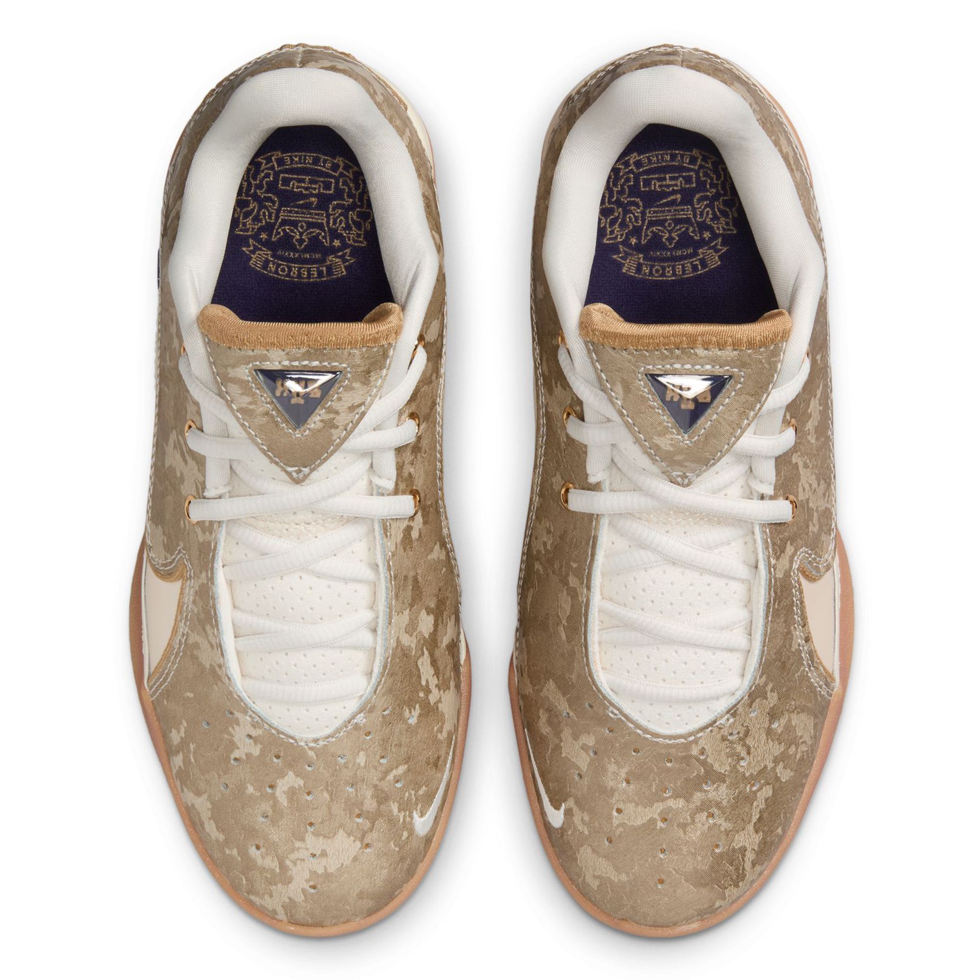 NIKE Grade School LeBron XXII FZ7308 100 - Shiekh