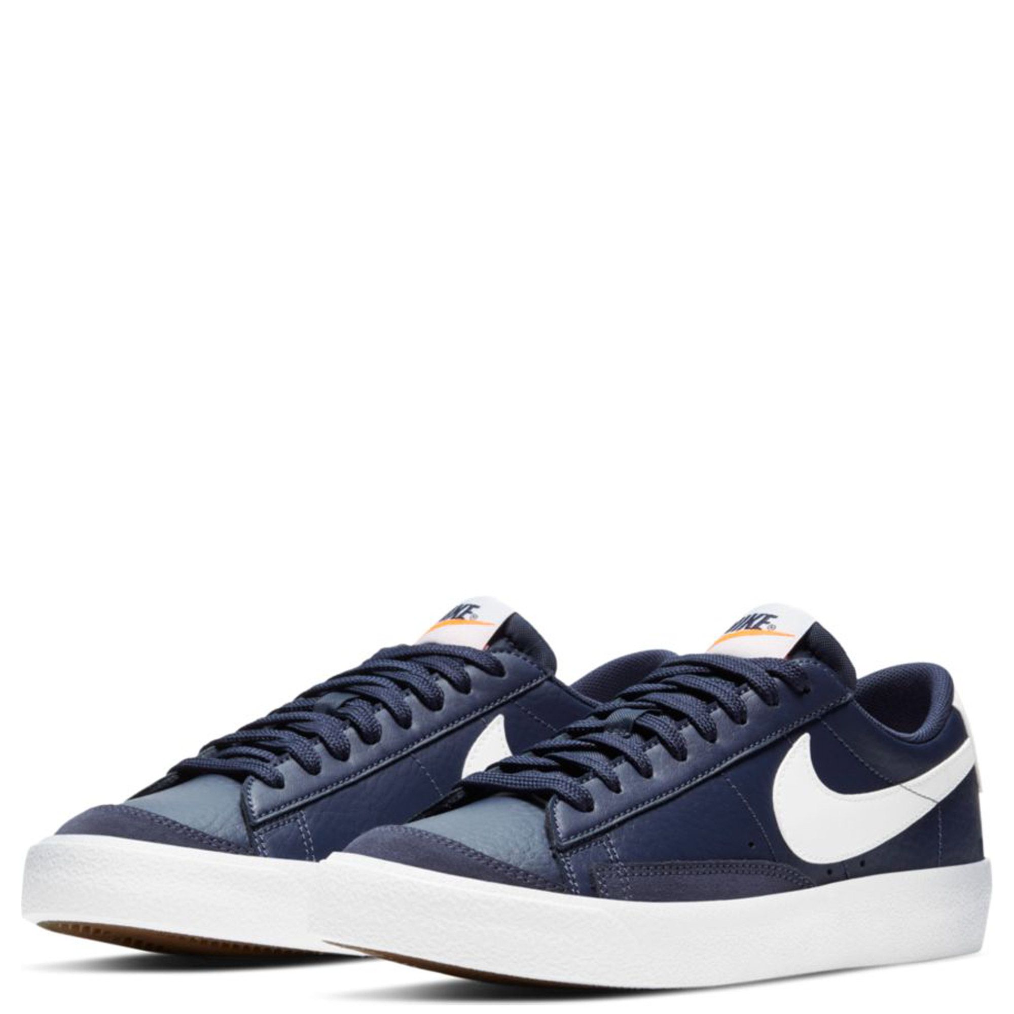 blazer low gs