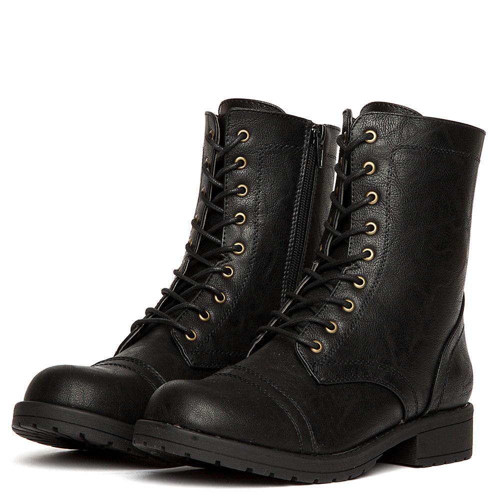 List 99+ Pictures Pictures Of Combat Boots Excellent 10/2023