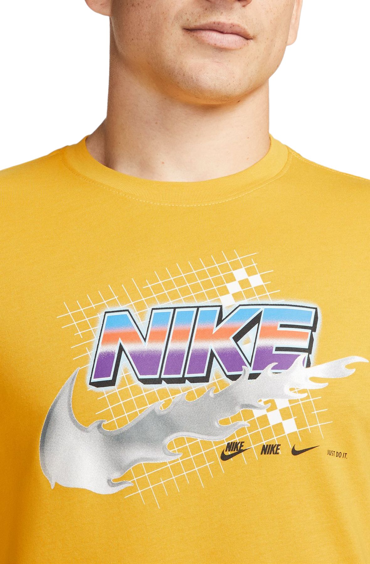 NIKE Sportswear Racing Tee DR7994 752 - Shiekh