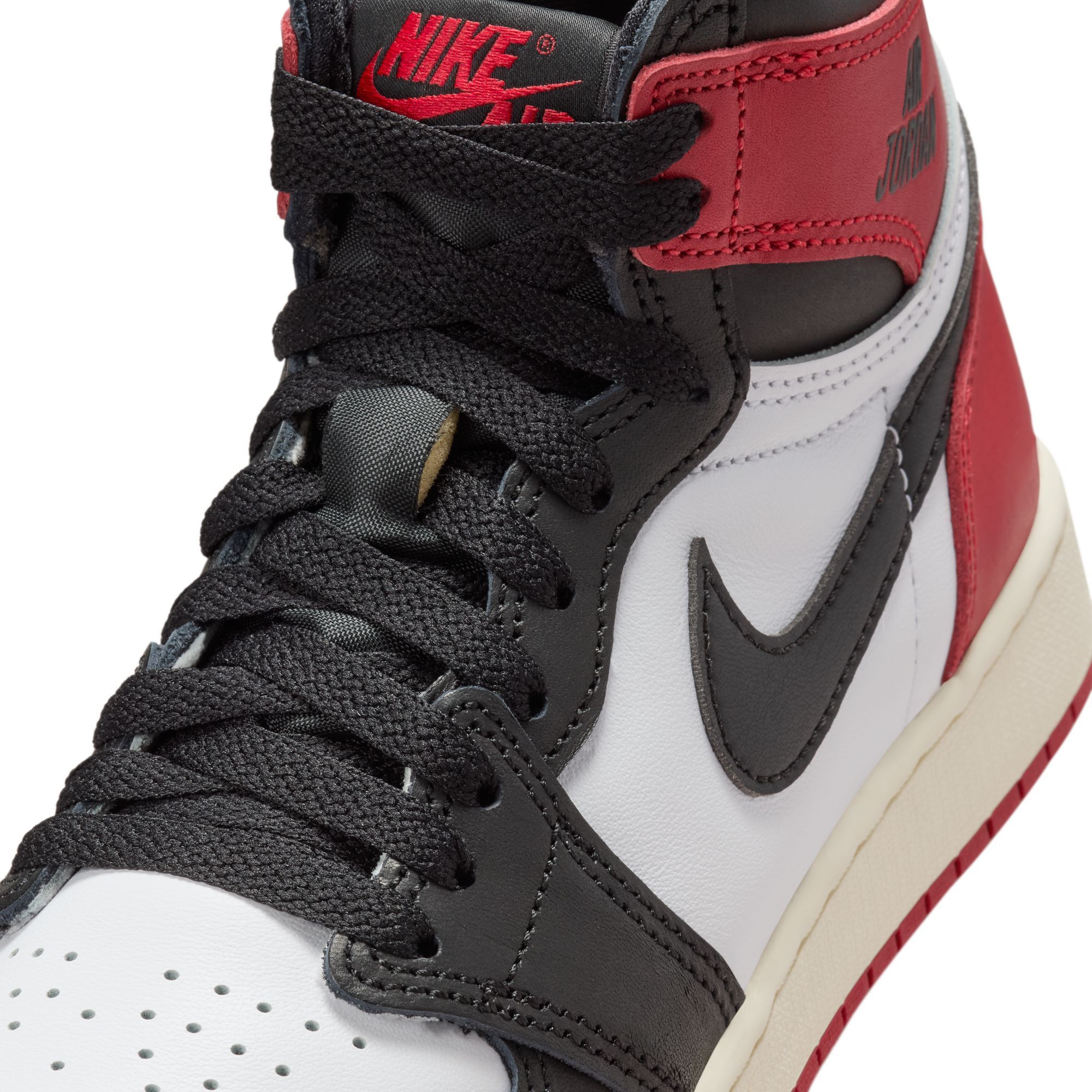 zSneakerHeadz | EXCLUSIVE: 2025 “UNC Reimagined” Jordan 1
