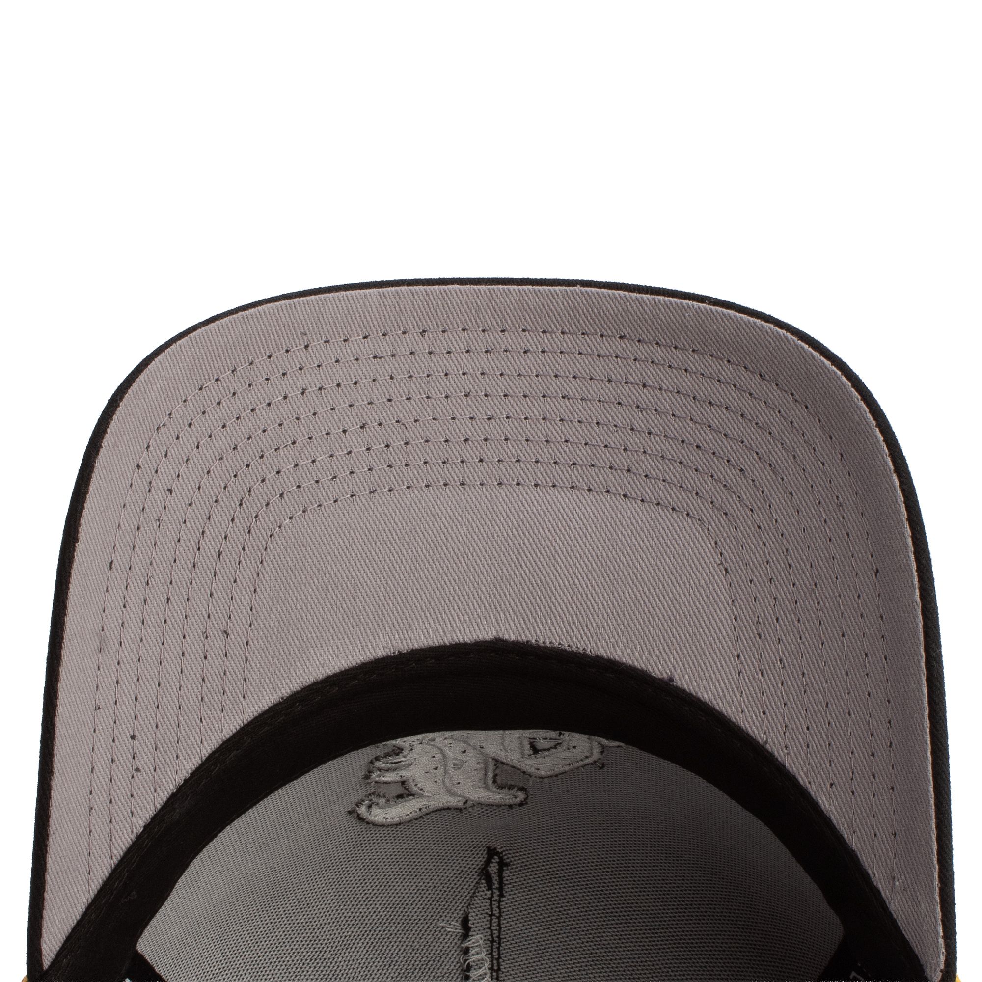 FIELD GRADE LA Gothic Flames Twill Trucker Hat 1005366 - Shiekh