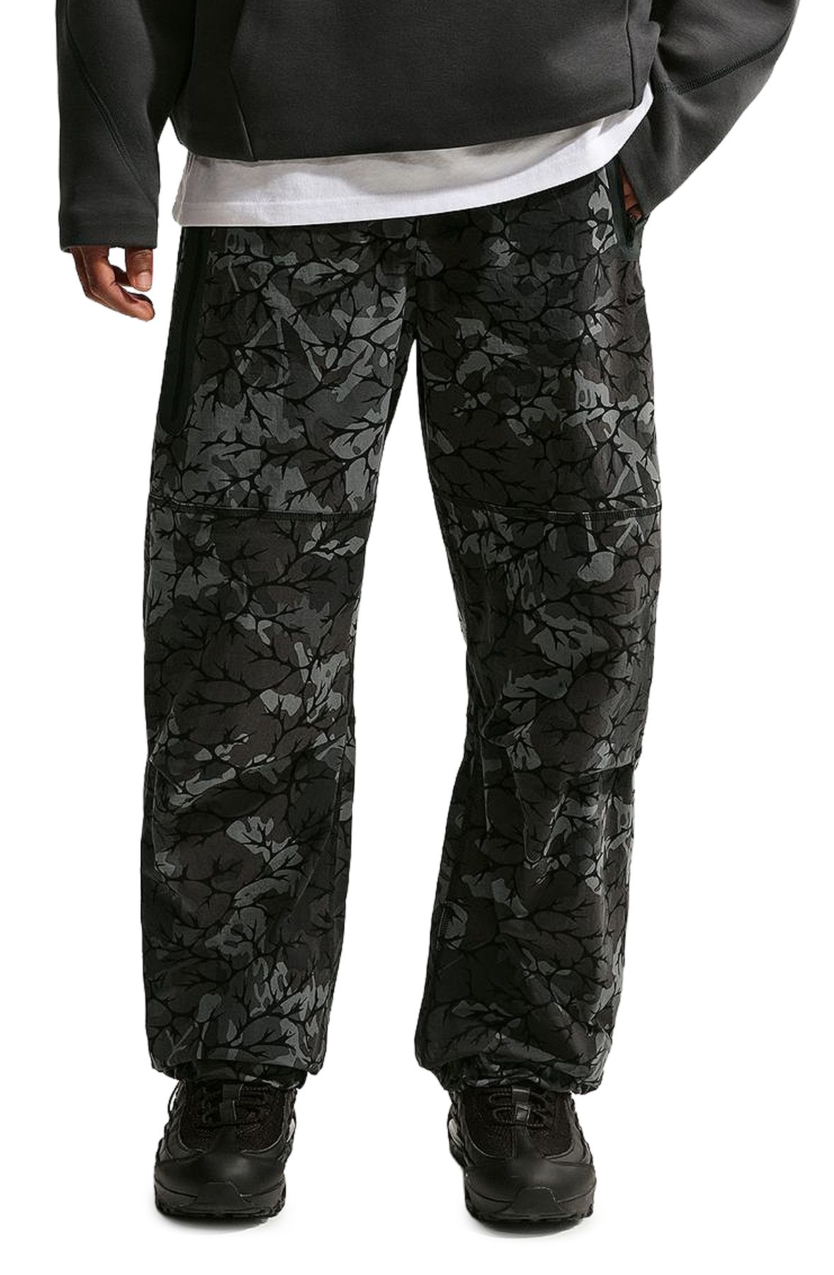 NIKE Tech Dri-FIT Woven Pants IF0911 010 - Shiekh