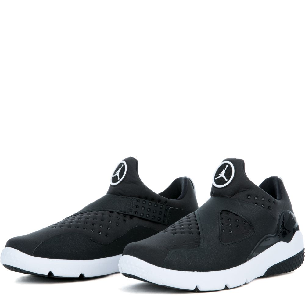 Jordan trainer hotsell essential black